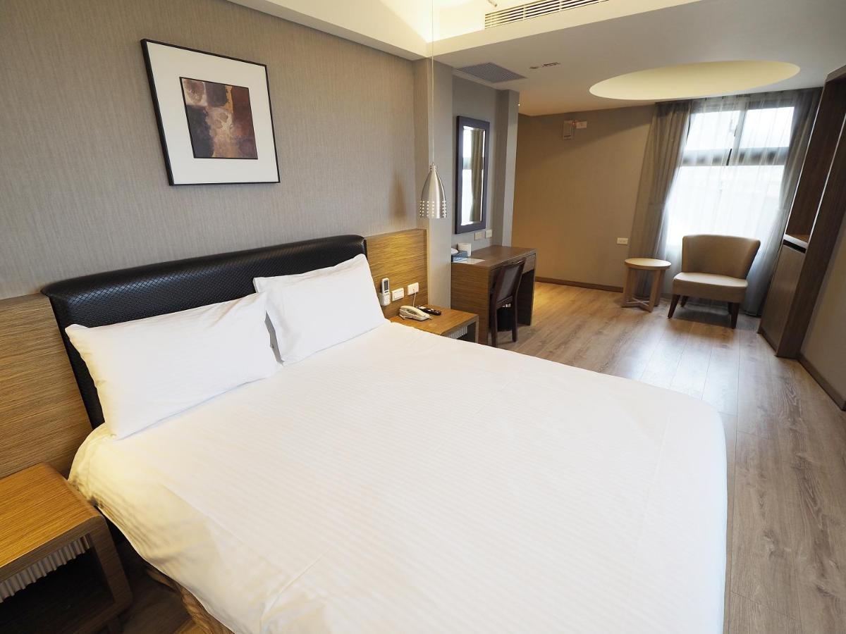 Kailan Hotel Тоучен Екстер'єр фото